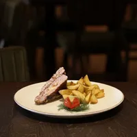 Полнето свинско — Arena Restaurant & Playground, Струмица