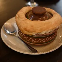 Свинско грне мало — Arena Restaurant & Playground, Струмица
